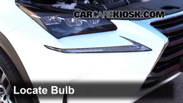 2015 Lexus NX200t 2.0L 4 Cyl. Turbo Éclairage Feu clignotant avant (remplacer l'ampoule)